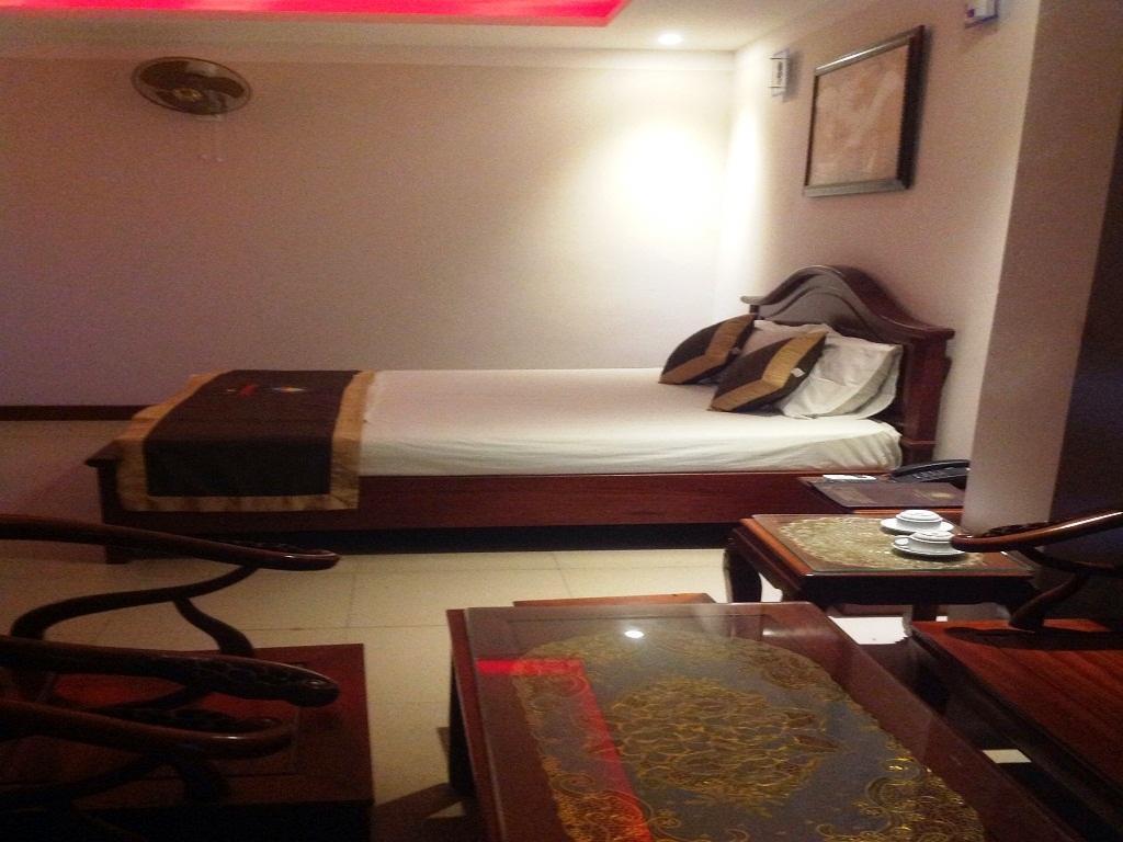 Hotel Vuong Hoan 2 Vinh Exterior foto